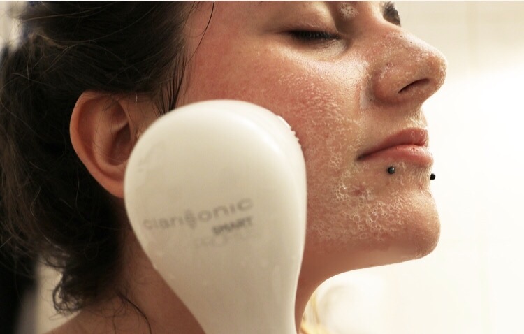 Test de la brosse Clarisonic Plus - Elodie in Paris